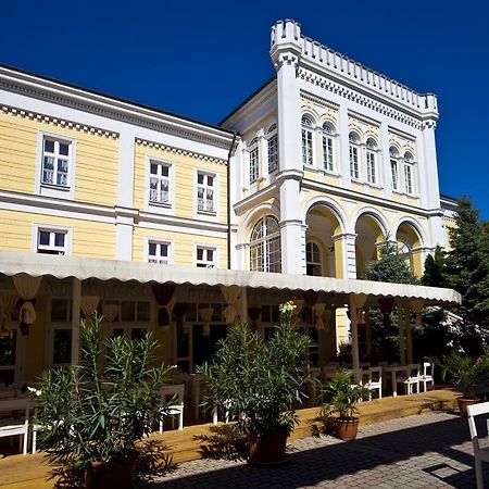 Hotel Astoria Балатонфюред Екстер'єр фото
