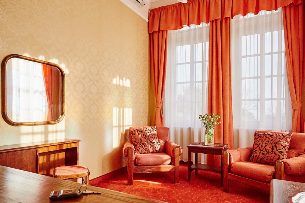 Hotel Astoria Балатонфюред Екстер'єр фото