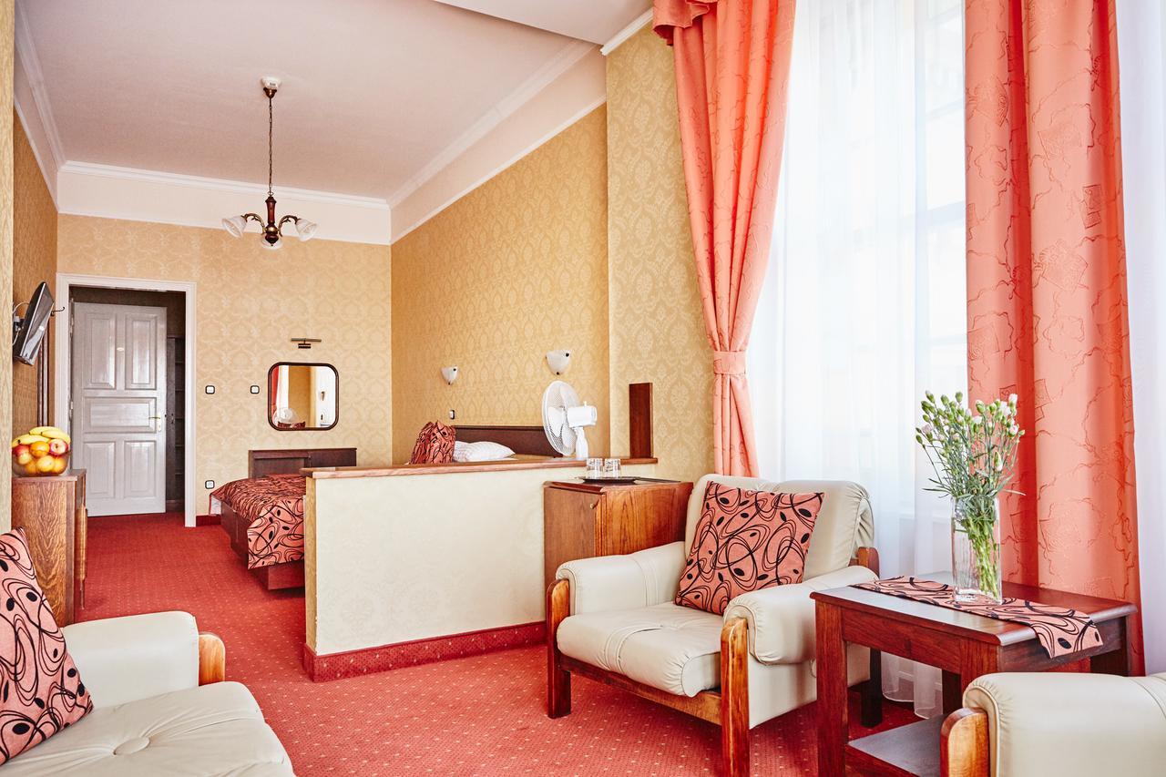 Hotel Astoria Балатонфюред Екстер'єр фото
